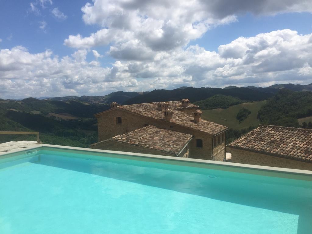 Borgo Storico Cisterna Villa Macerata Feltria Luaran gambar