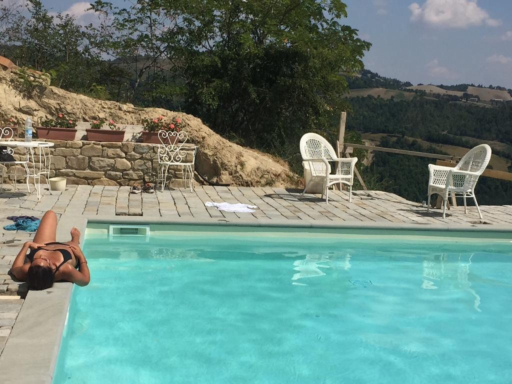 Borgo Storico Cisterna Villa Macerata Feltria Luaran gambar